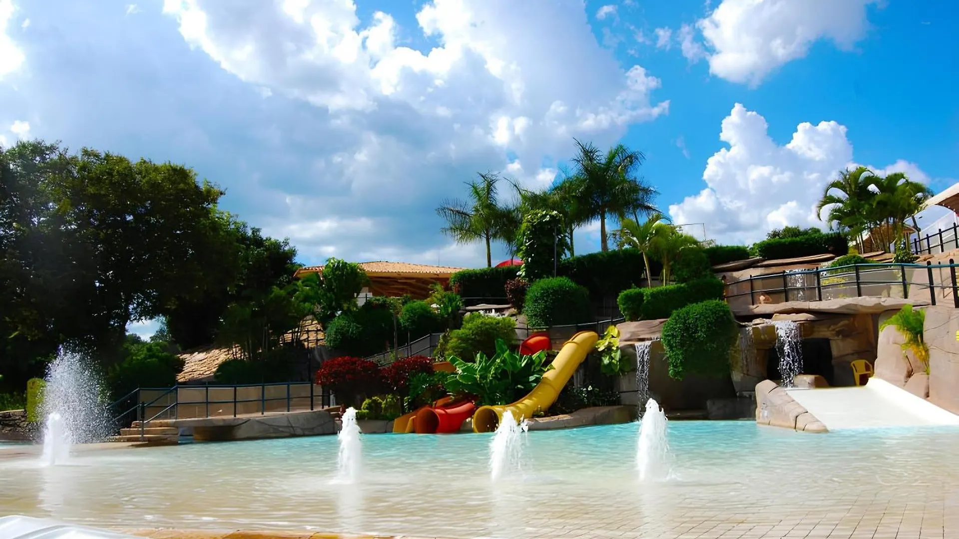 Diroma Spazio Com Acesso Acqua Park Caldas Novas Lägenhetshotell